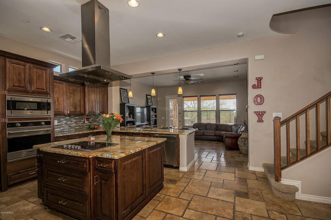 27145 N 83RD Drive, Peoria, AZ 85383