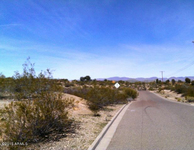 xxxx W Horseshoe Trail, Wickenburg, AZ 85390