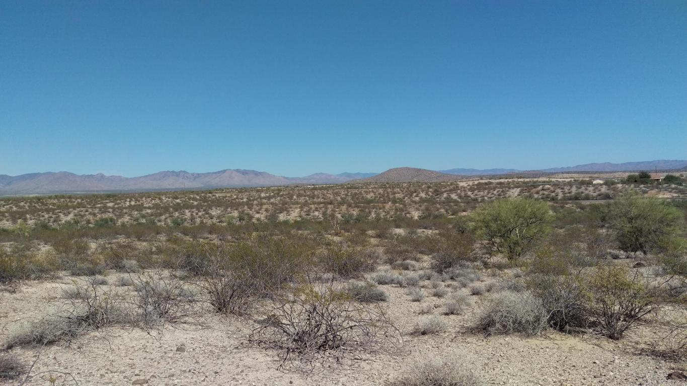 34706 S Nine Irons Road, Wickenburg, AZ 85390