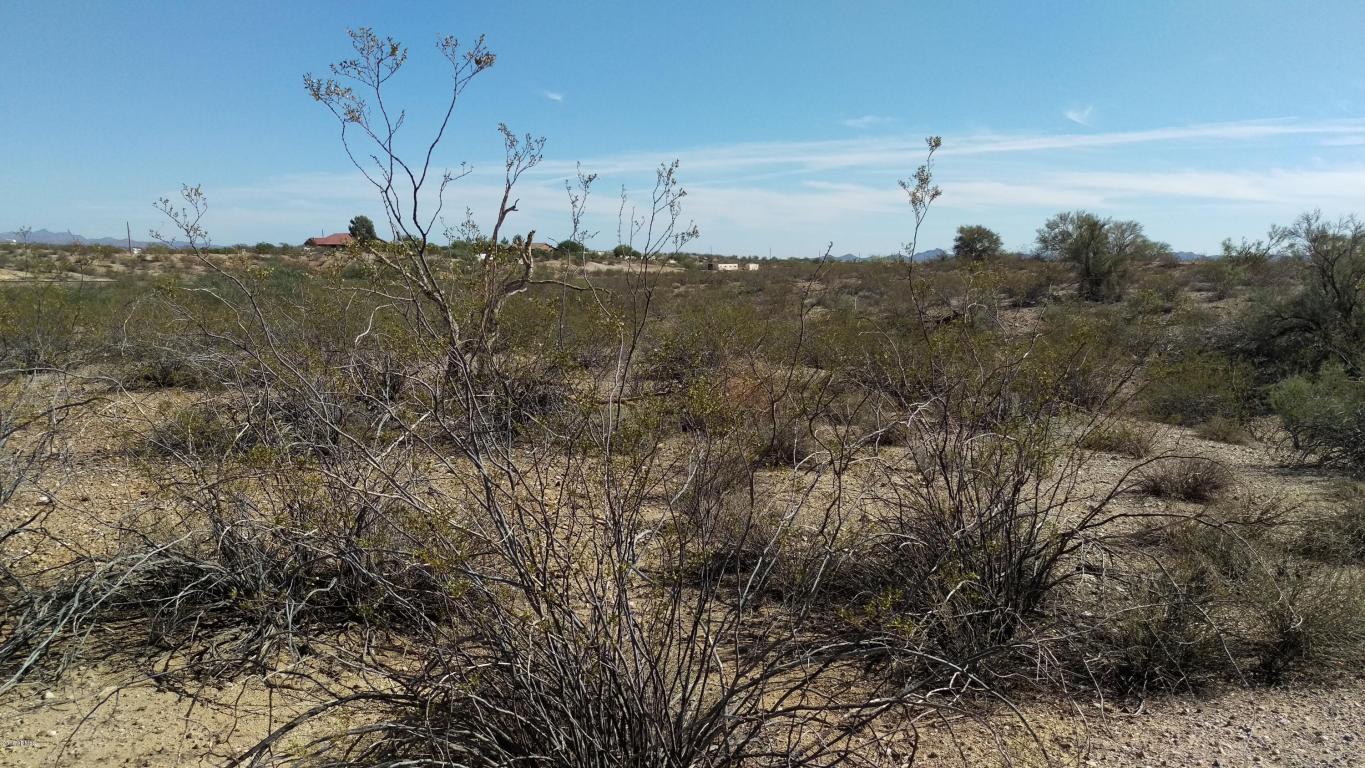 34706 S Nine Irons Road, Wickenburg, AZ 85390