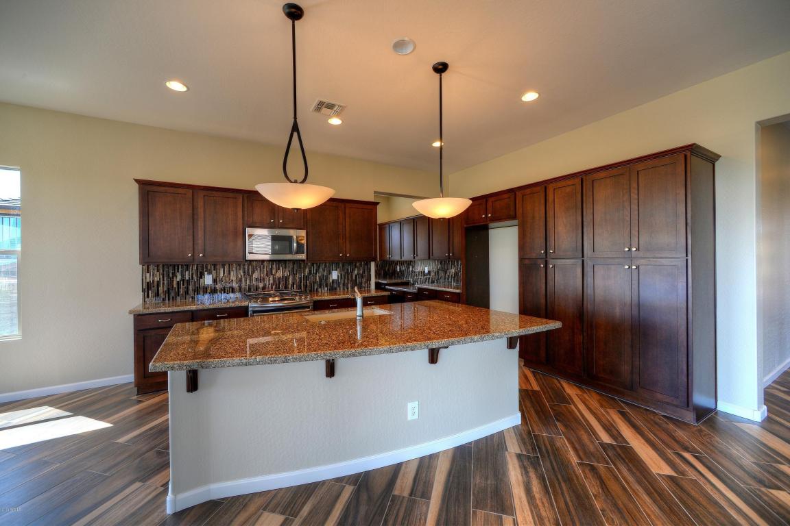 3355 Big Sky Drive, Wickenburg, AZ 85390