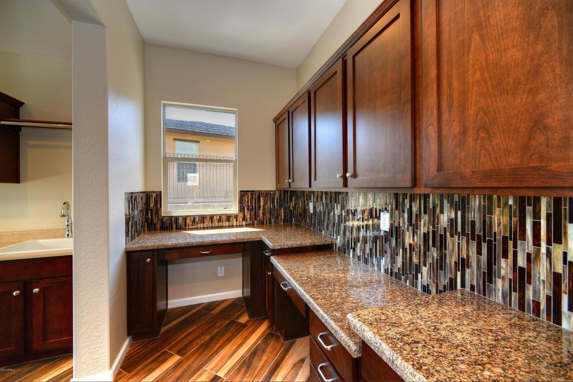 3355 Big Sky Drive, Wickenburg, AZ 85390