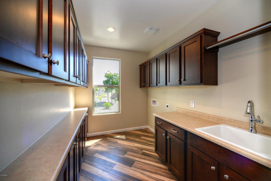 3355 Big Sky Drive, Wickenburg, AZ 85390