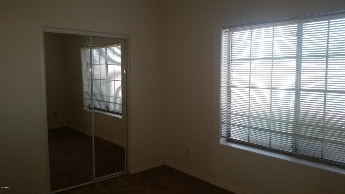 2801 N LITCHFIELD Road, Goodyear, AZ 85395
