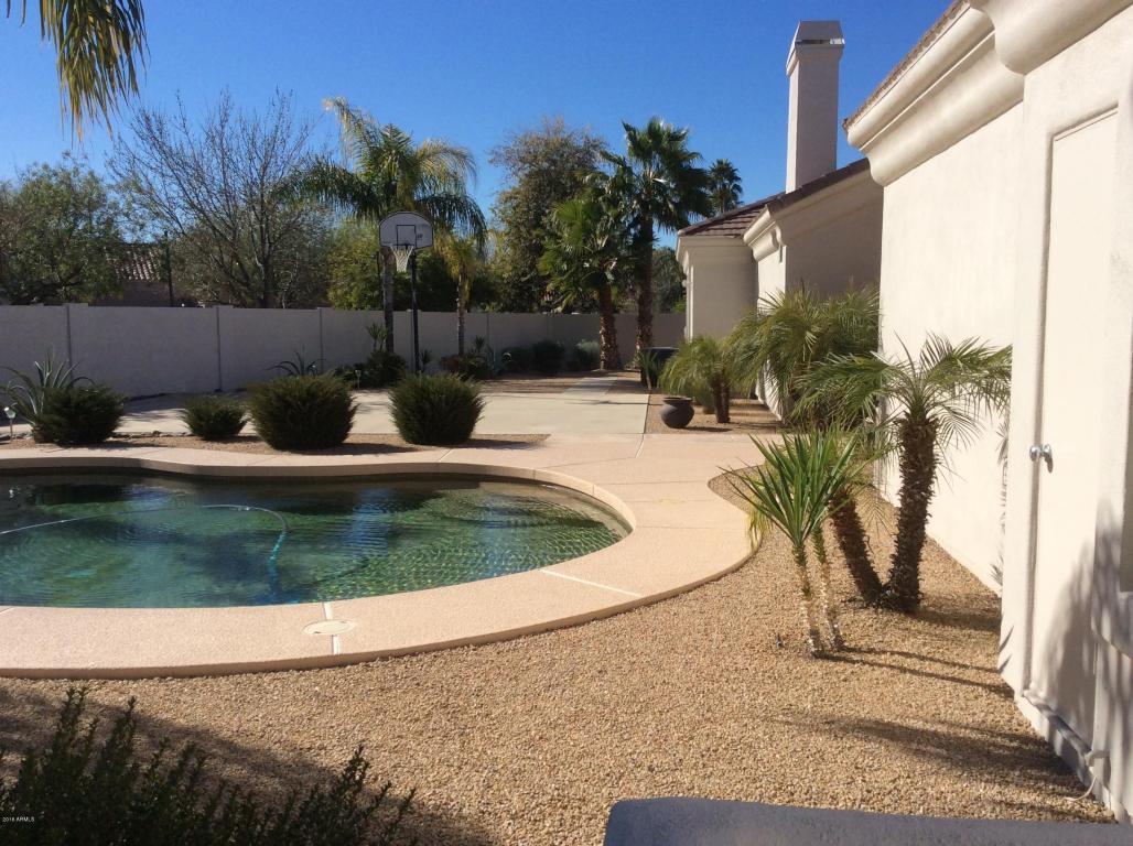 13573 FAIRWAY Loop N, Goodyear, AZ 85395