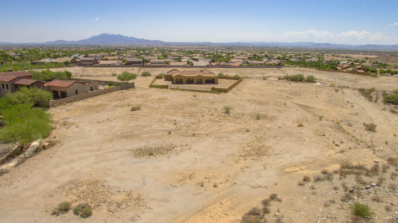 21071 W CANYON Drive, Buckeye, AZ 85396