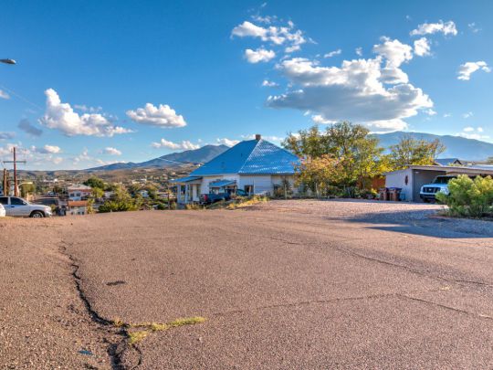 289 N East St, Globe, AZ 85501