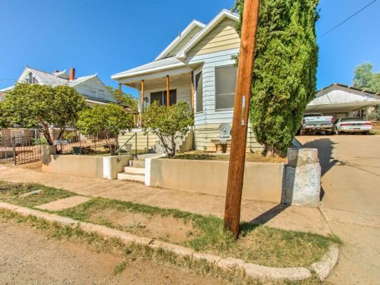 269 S Sutherland St, Globe, AZ 85501