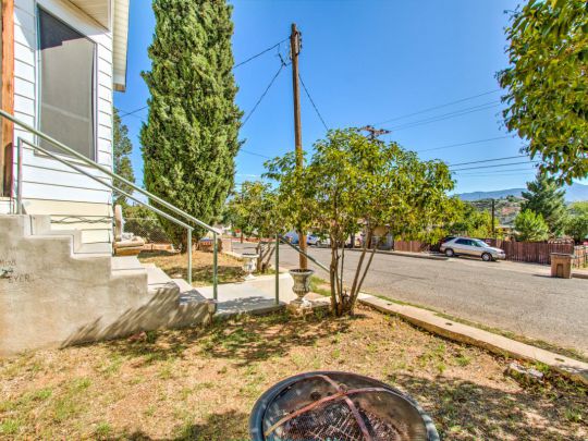 269 S Sutherland St, Globe, AZ 85501