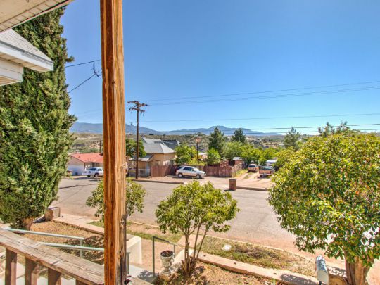 269 S Sutherland St, Globe, AZ 85501