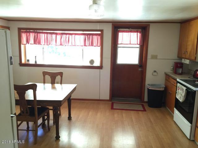 952 S JESSE HAYES Road, Globe, AZ 85501
