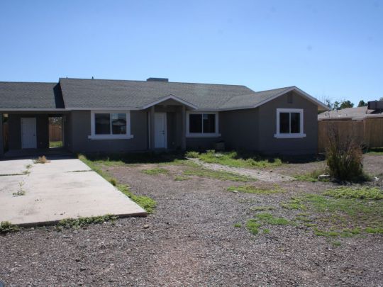 1671 N Peach St, Safford, AZ 85546