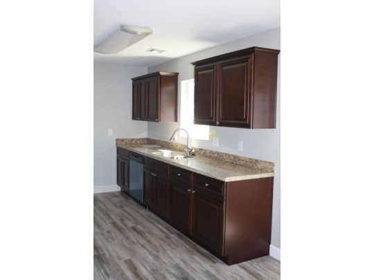1671 N Peach St, Safford, AZ 85546