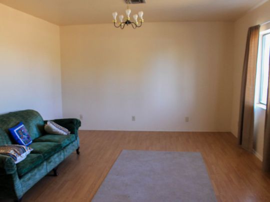 266 S Stadium Ave, Thatcher, AZ 85552
