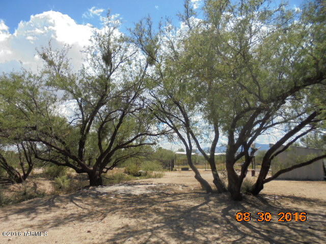 1483 N Cemetery, Benson, AZ 85602