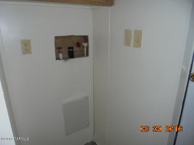1483 N Cemetery, Benson, AZ 85602