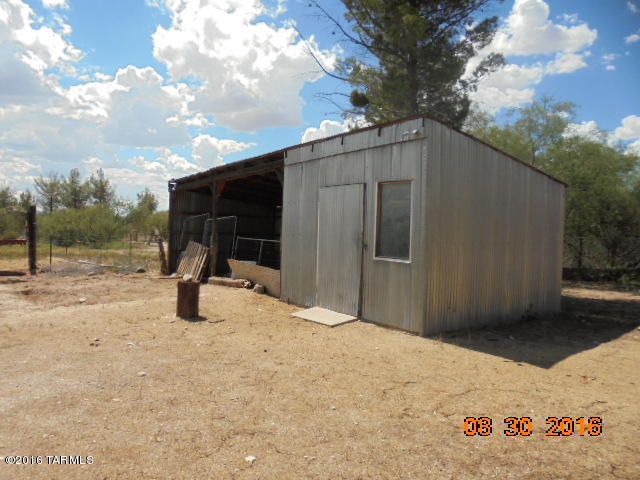 1483 N Cemetery, Benson, AZ 85602