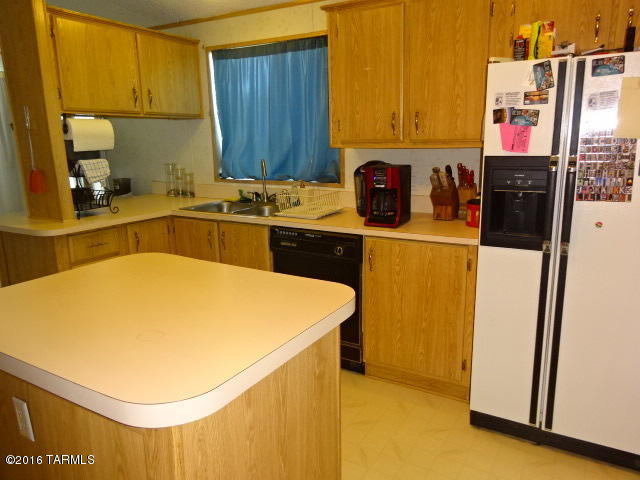 3117 W Clark, Benson, AZ 85602