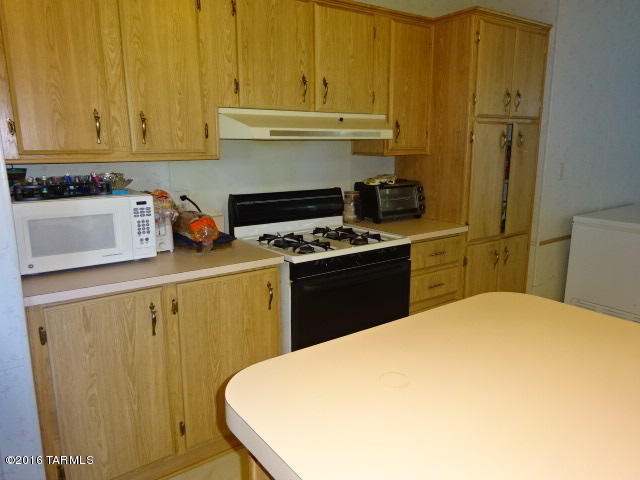 3117 W Clark, Benson, AZ 85602