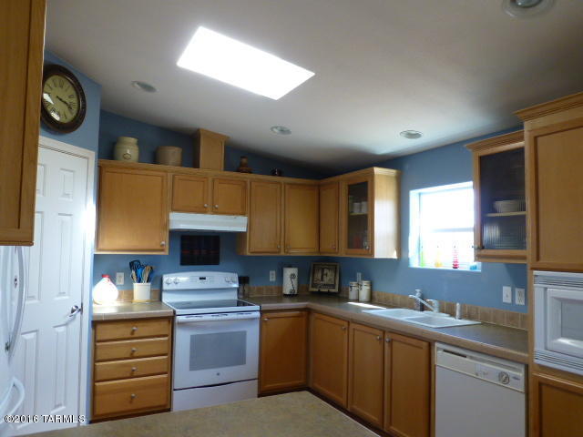 2843 W Happy Valley, Benson, AZ 85602