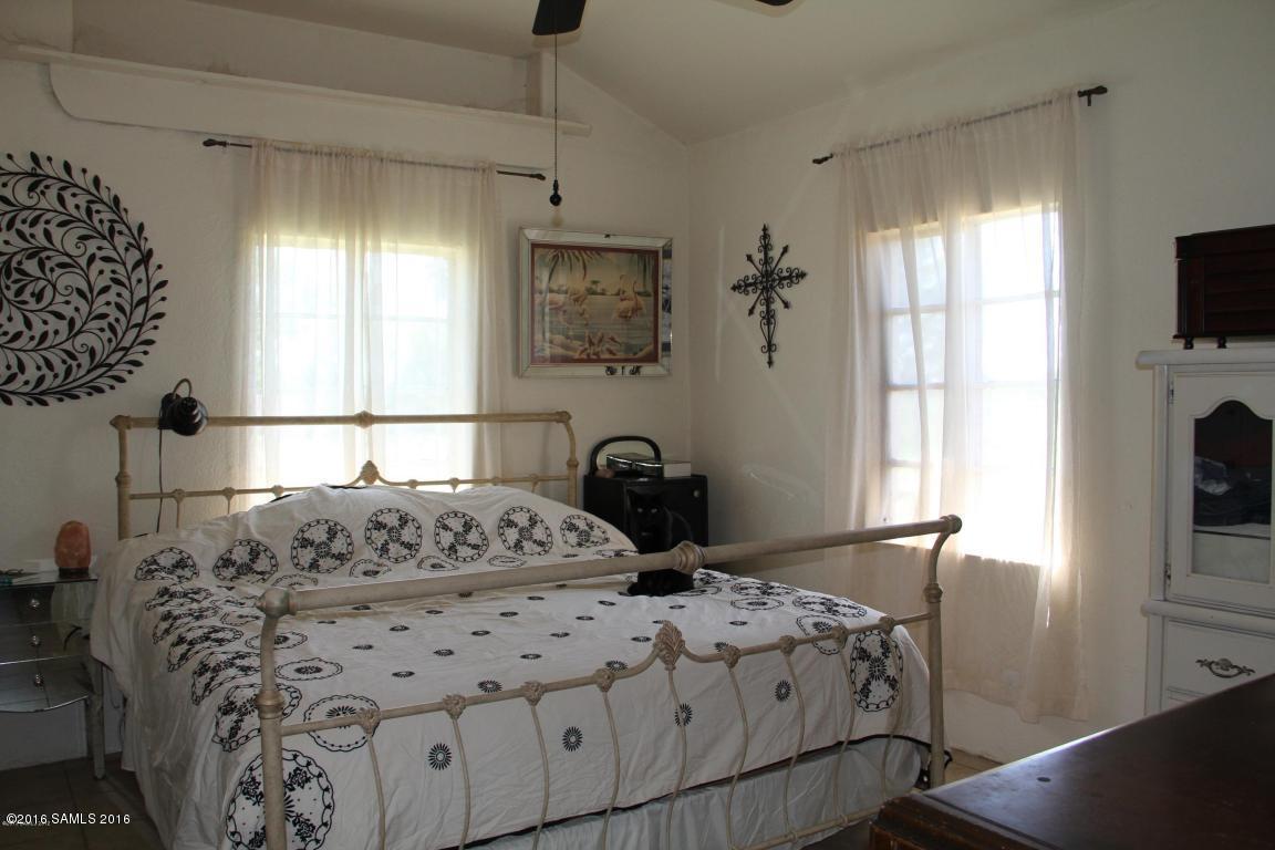 1005 W Purdy Lane, Bisbee, AZ 85603