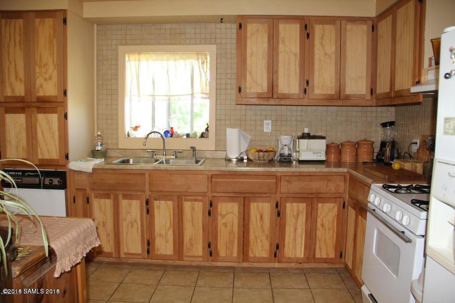1005 W Purdy Lane, Bisbee, AZ 85603