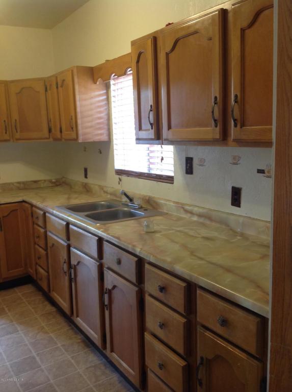 1022 B. Avenue, Douglas, AZ 85607