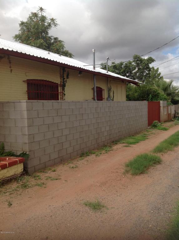 1022 B. Avenue, Douglas, AZ 85607
