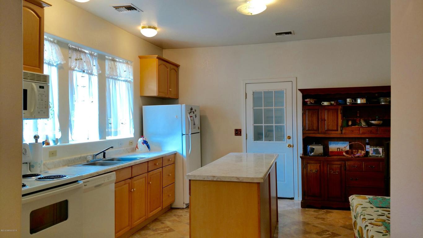 3366 W Sanchez Road, Douglas, AZ 85607
