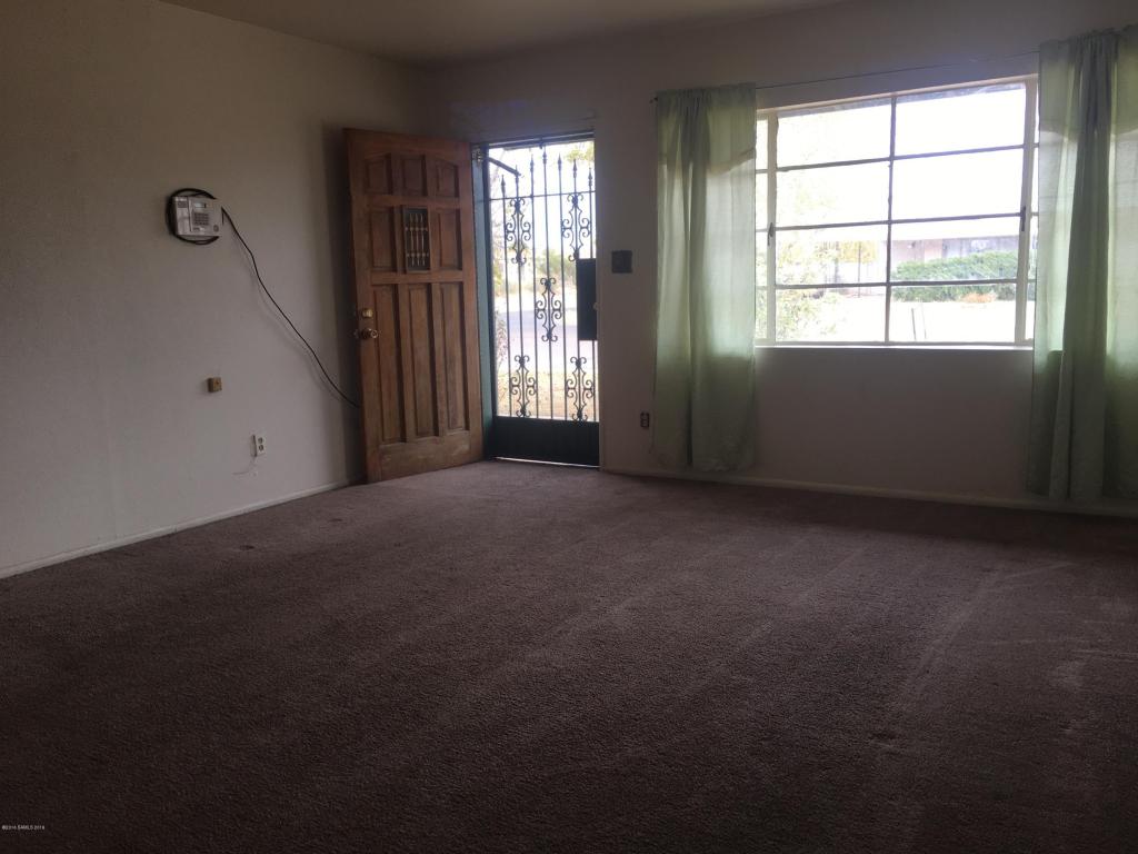 1710 San Antonio Drive, Douglas, AZ 85607