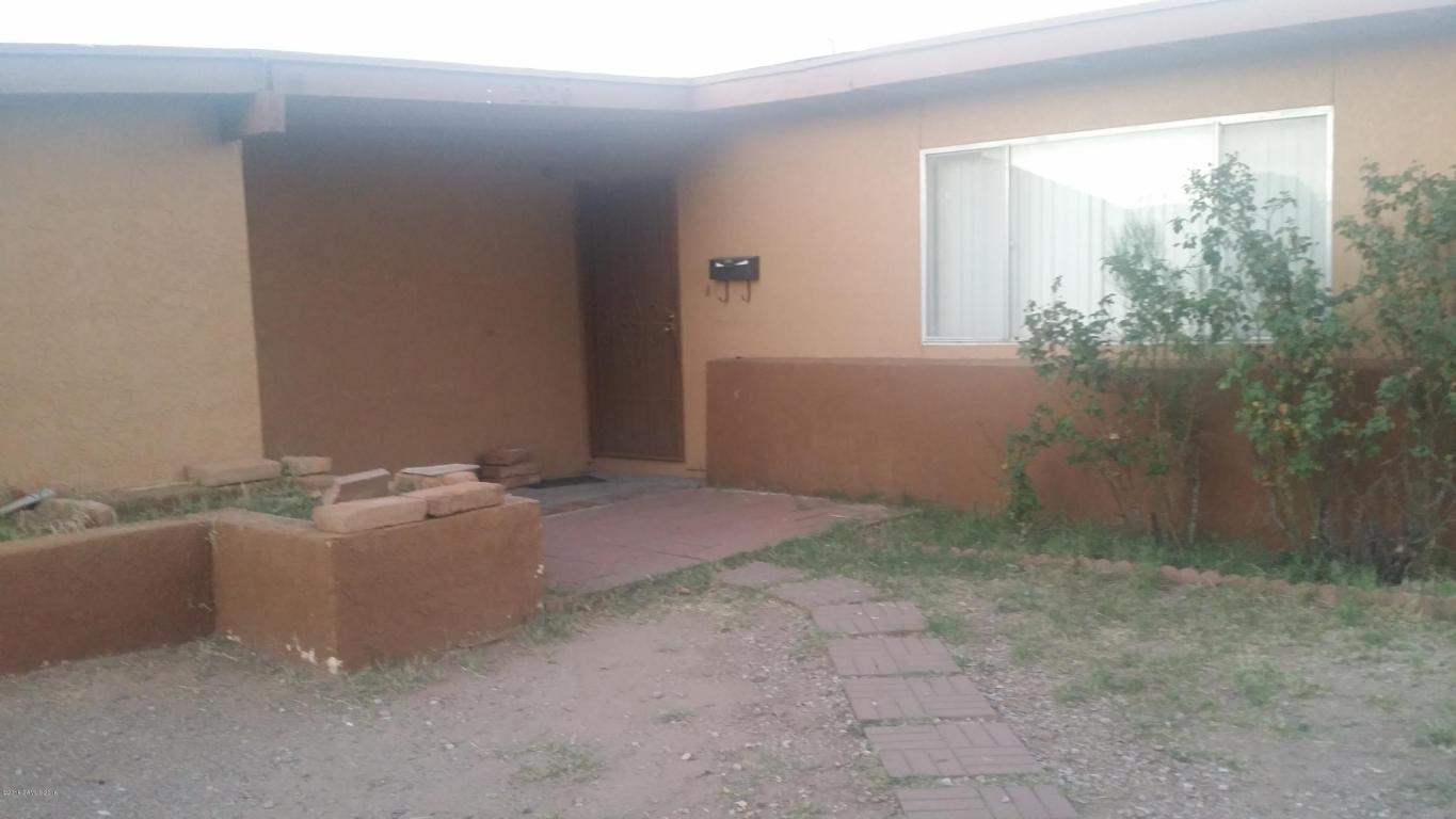 2220 E 10th Street, Douglas, AZ 85607