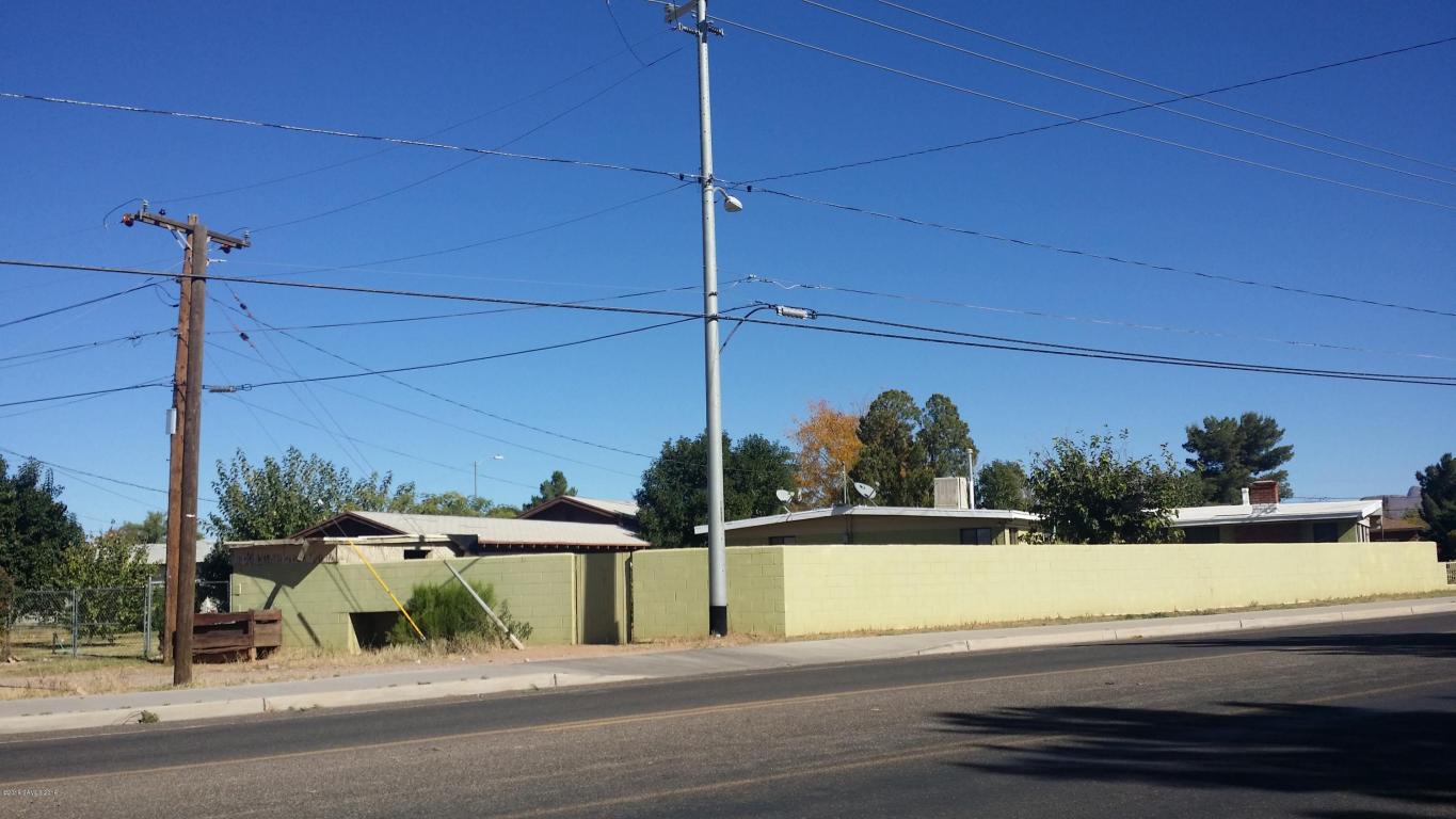 1500 Cochise Drive, Douglas, AZ 85607