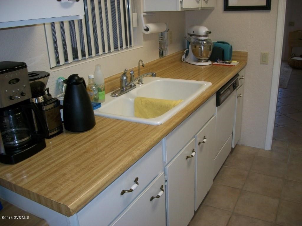 390 N Calle Del Chancero, Green Valley, AZ 85614