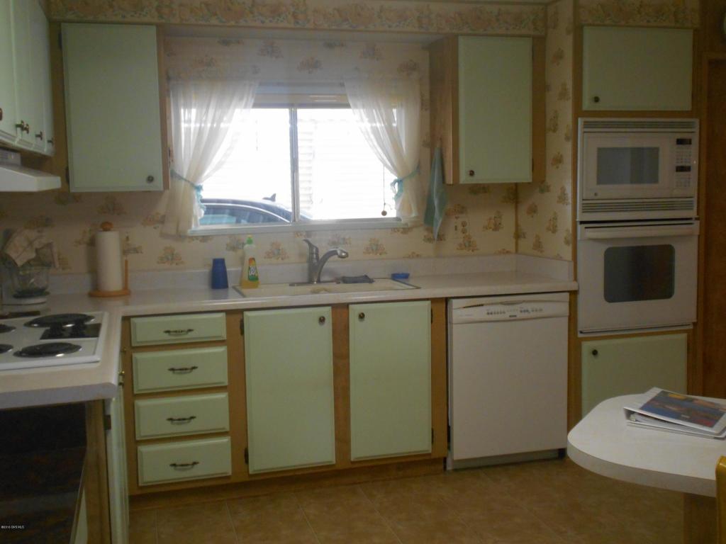 110 W Mora Drive, Green Valley, AZ 85614