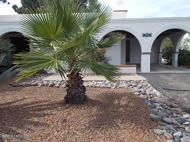 430 S La Canada, Green Valley, AZ 85614