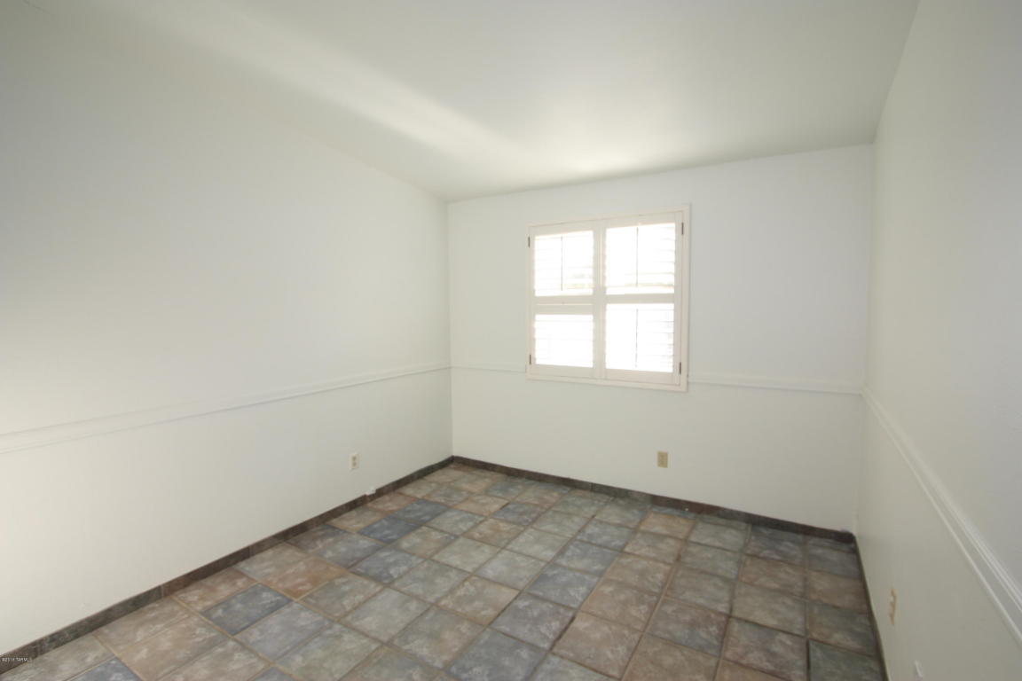 750 S Abrego, Green Valley, AZ 85614