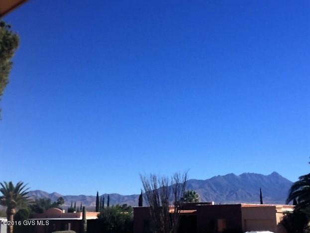31 E La Pera, Green Valley, AZ 85614