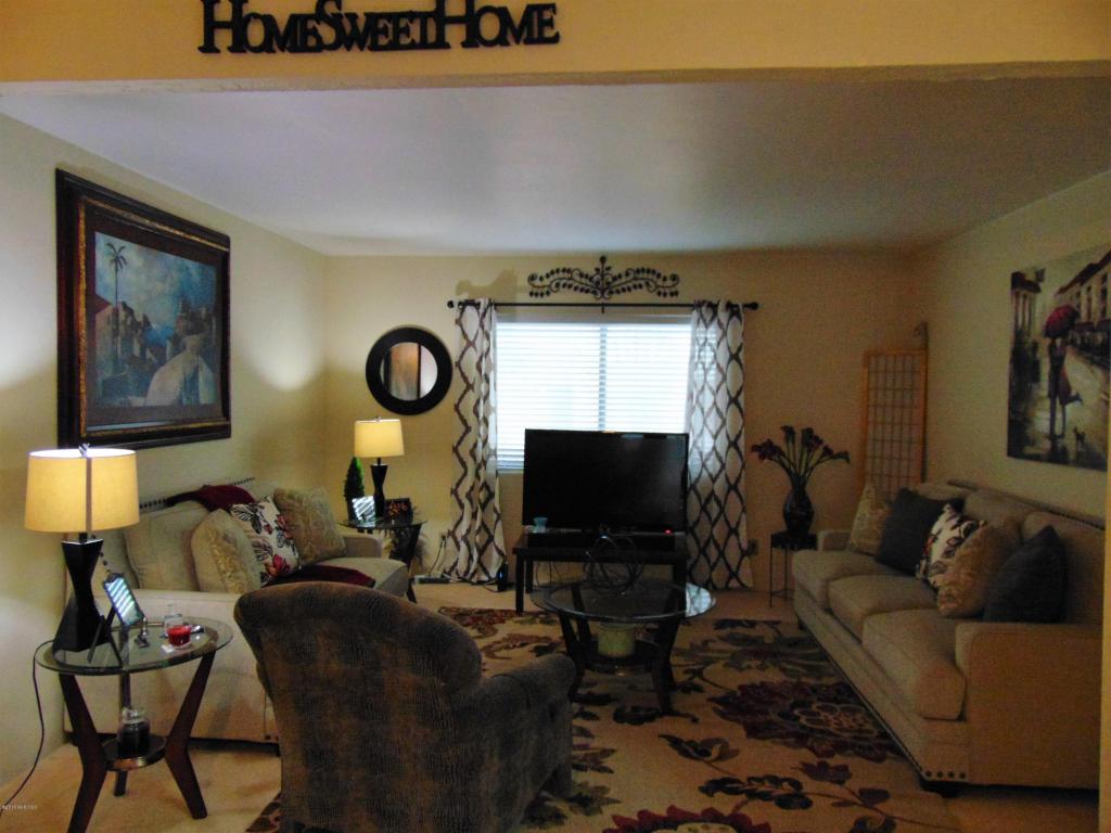 31 E La Pera, Green Valley, AZ 85614