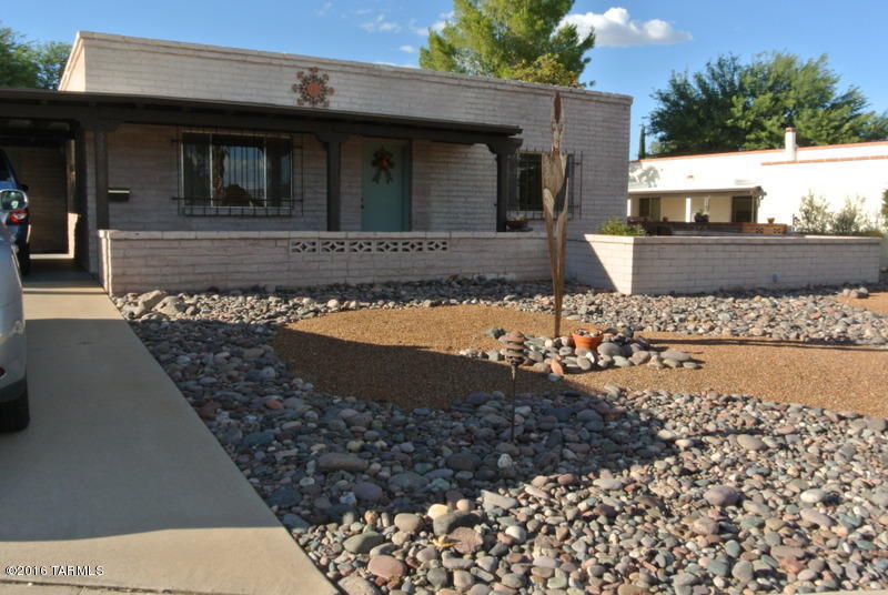 530 S La Lima, Green Valley, AZ 85614