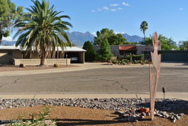 530 S La Lima, Green Valley, AZ 85614