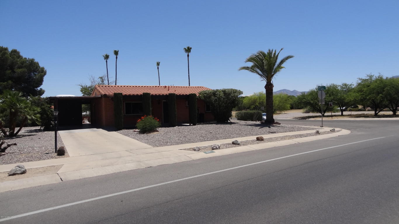 1071 S Abrego, Green Valley, AZ 85614