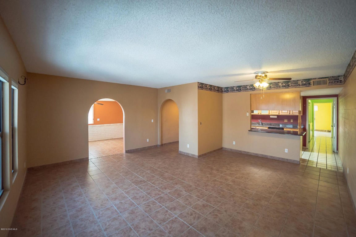 265 N Paseo De Los Conquistadores, Green Valley, AZ 85614