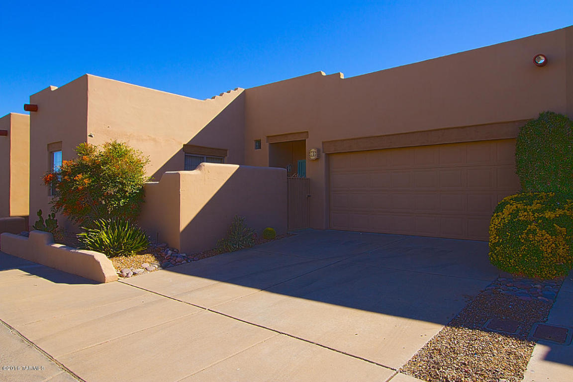 3733 S Avenida Los Solmos, Green Valley, AZ 85614