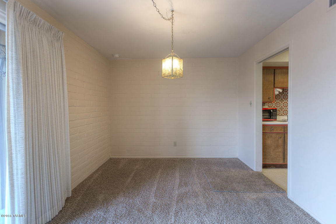 473 W Paseo Solana, Green Valley, AZ 85614
