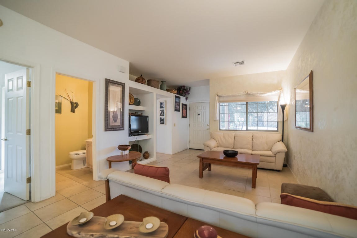 3765 S Camino Comica, Green Valley, AZ 85614