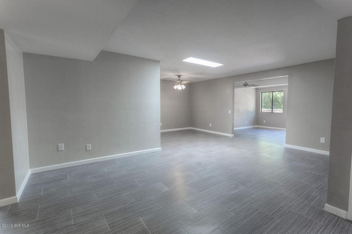 904 S Clara Vista Circle, Green Valley, AZ 85614