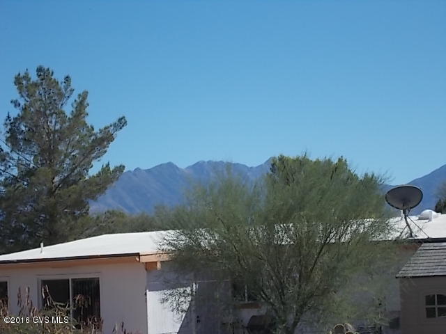 130 E El Limon, Green Valley, AZ 85614