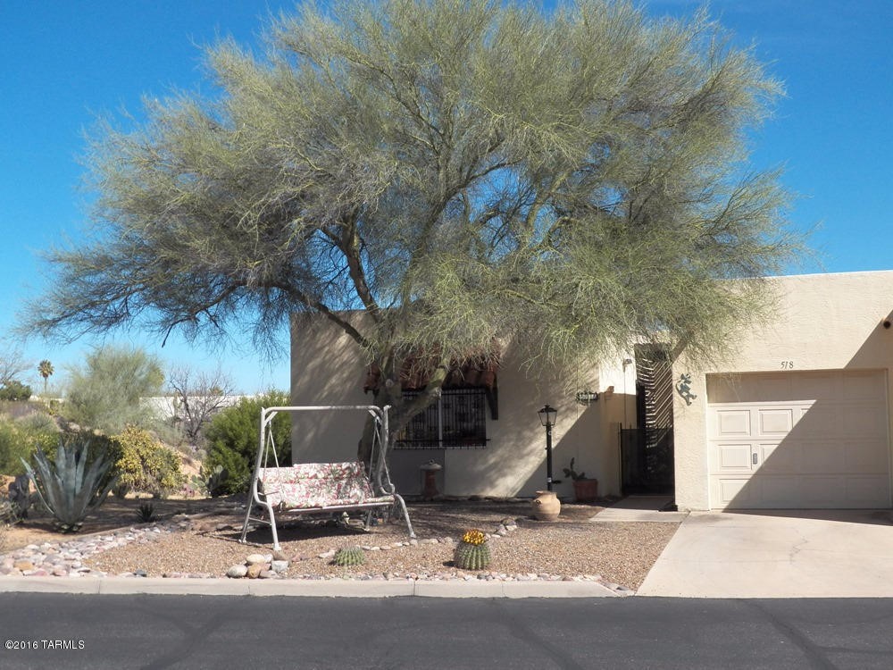 518 W Paseo Del Prado, Green Valley, AZ 85614