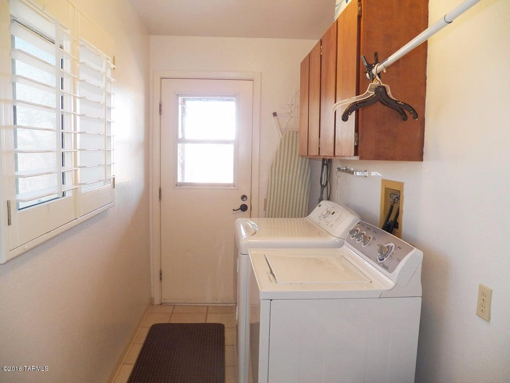 518 W Paseo Del Prado, Green Valley, AZ 85614
