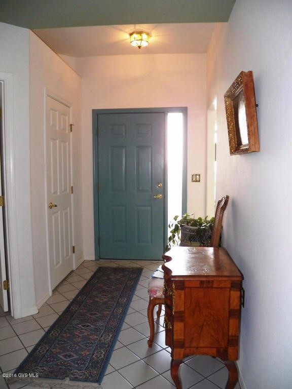 577 W Via Rosaldo, Green Valley, AZ 85614